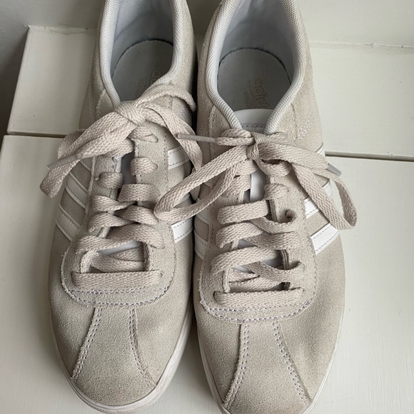 Adidas VL court 2.0 sneaker Women’s size 7 - Picture 4 of 5